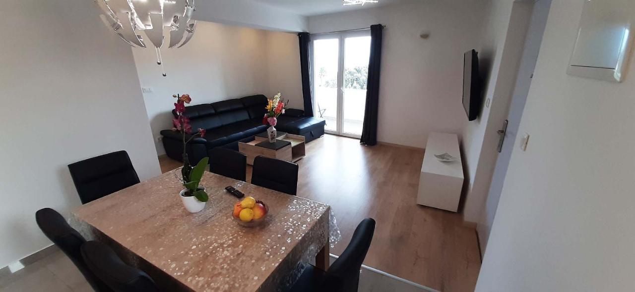 Penthaus Apartment N&M Baška Voda Dış mekan fotoğraf