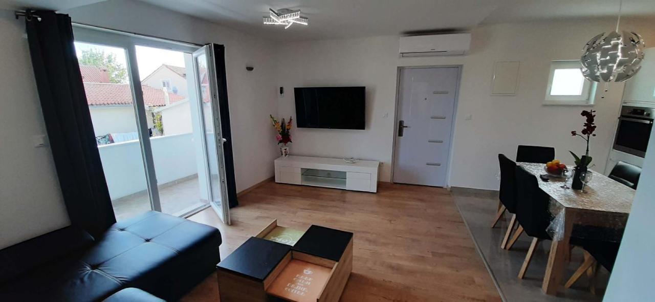 Penthaus Apartment N&M Baška Voda Dış mekan fotoğraf