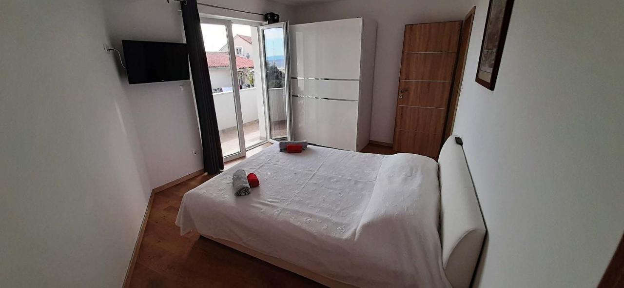 Penthaus Apartment N&M Baška Voda Dış mekan fotoğraf