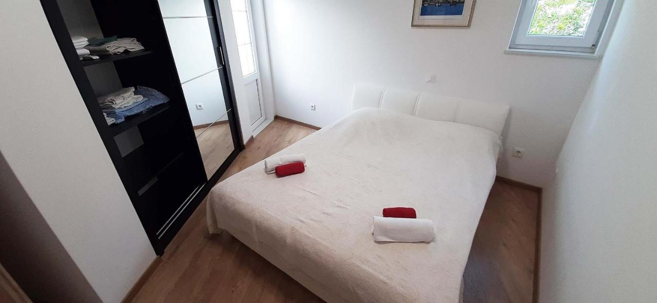 Penthaus Apartment N&M Baška Voda Dış mekan fotoğraf